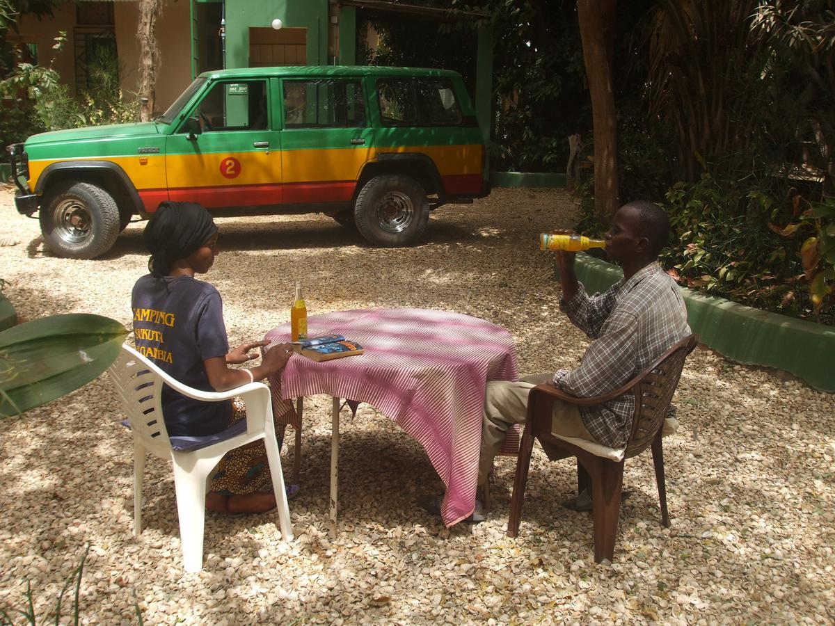 Camping-Sukuta & Lodge Kültér fotó